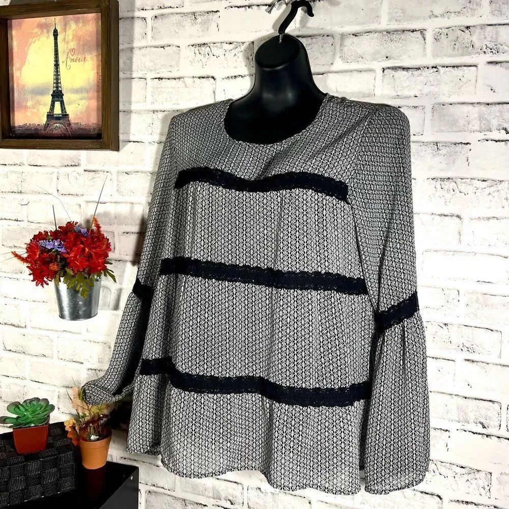 GNW Boho style Blouse Top Size Medium, EUC! - Picture 2 of 4